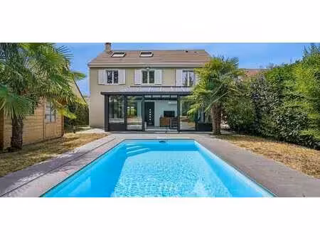 maison avec piscine et jardin saint-germain-lès-corbeil (91)
