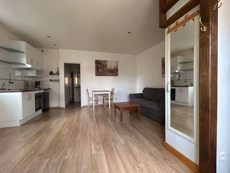 location appartement 1 pièce  27.57m²  épône