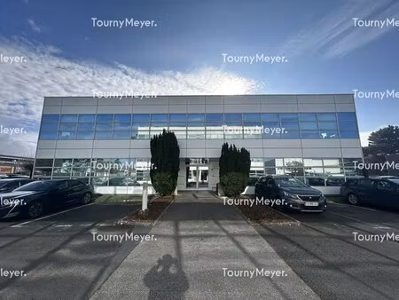 location bureaux 100 m²