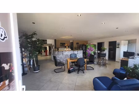 vente locaux professionnels 14 pièces 900 m² à rouxmesnil-bouteilles (76370)  778 000 €