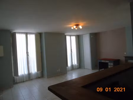 location appartement 2 pièces 54 m² à condom (32100)