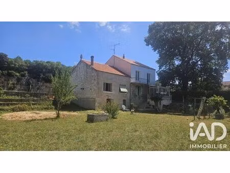 maison de village à taillebourg (17350)