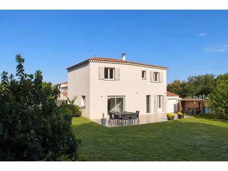 vente maison 7 pièces 125 m² suze-la-rousse (26790)