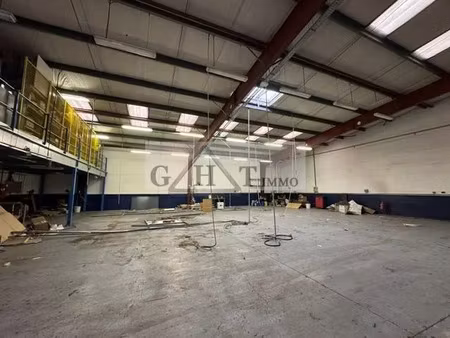 location local industriel 540 m² à neuilly-plaisance (93360)