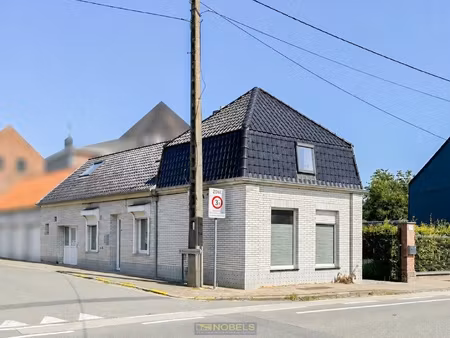 huis te koop in avelgem met 3 slaapkamers