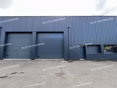 vente local d’activités crevin 35320 194m² à 389m²