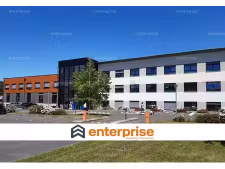 location bureaux dury 80480 300m²