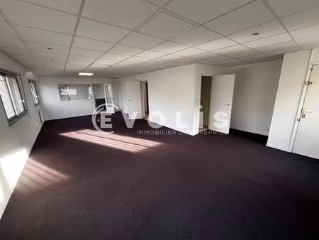 location bureaux 50 m² à 320 m²