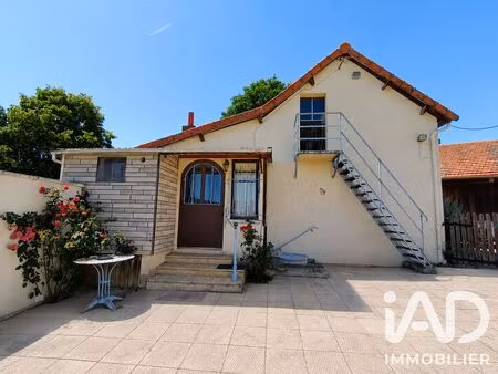 maison traditionnelle à youx (63700)