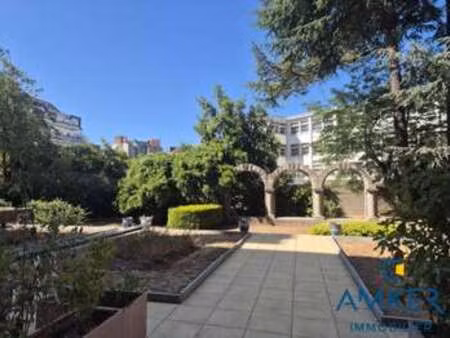 vente appartement t1 à nantes (44000) : à vendre t1 / 82m² nantes