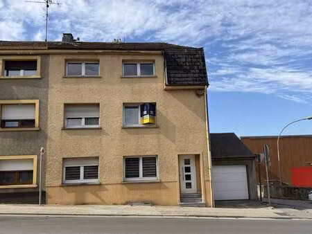 maison 3 chambres + terrasse et jardin