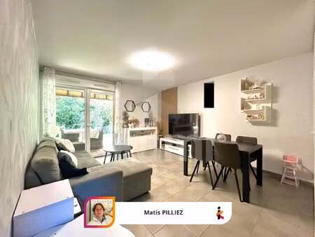 appartement t3 de 61 m2 rez-de-chaussée avec jardin de 116 m2
