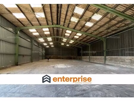 location local d’activités roye 80700 1100m²