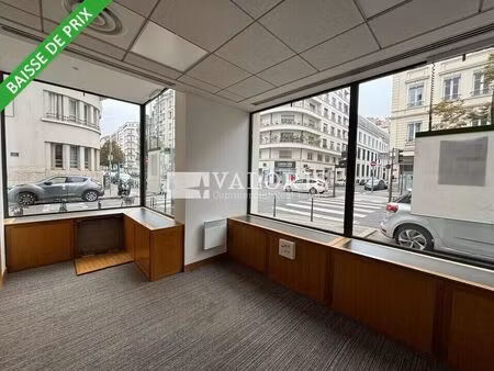 location commerce lyon 6 69006 188m²