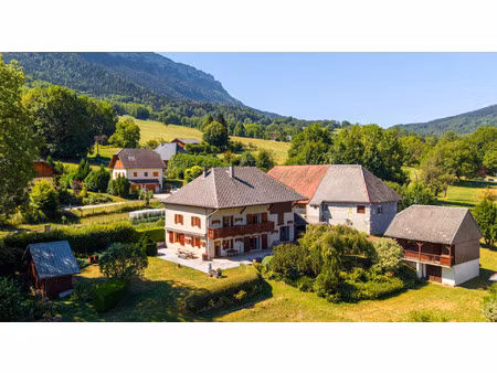 maison de luxe à vendre à le noyer