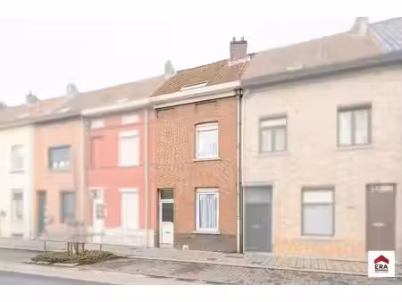 maison 2 façades avec 3 chambres et jardin à ruisbroek!