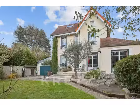 maison de luxe à vendre dans le quartier bourg-la feuillaume nord