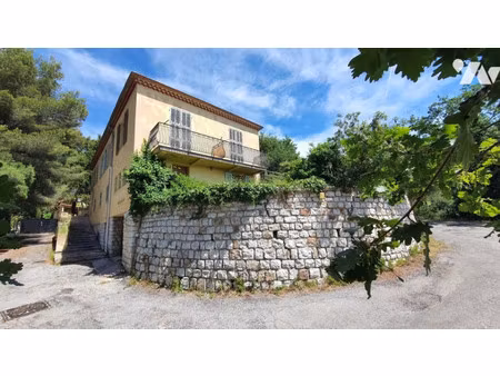 maison de luxe à vendre à gorbio