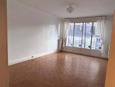 location appartement 3 pièces 77 m² à valenciennes (59300)