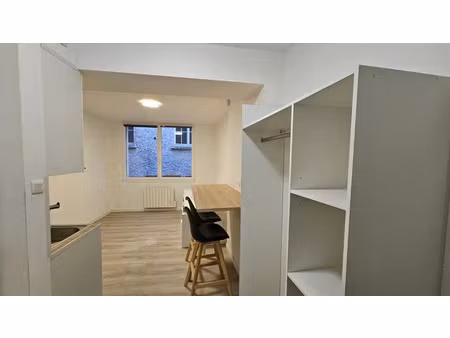 location appartement 1 pièce 18 m² à metz (57000)