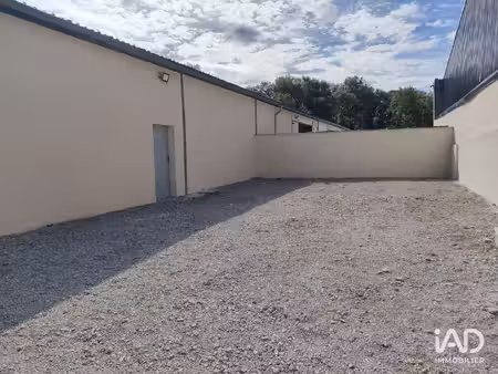 location commerce 155 m² à pontpoint (60700)