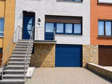 maison 3 chambres – faire offre à partir de 349 000 €