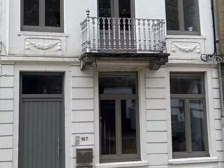 maison à louer avenue reine astrid