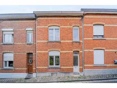 maison à rénover  4 ch  terrasse et jardin à lambermont.