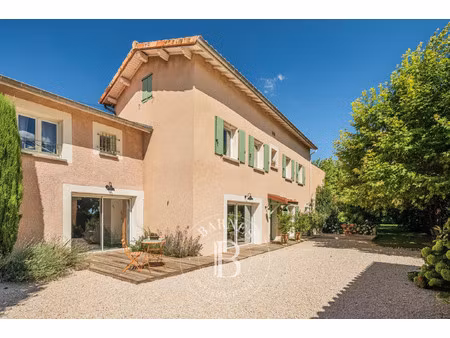 maison de luxe à vendre à malissard
