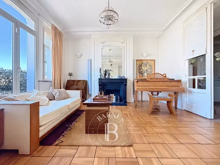appartement de luxe à vendre dans le quartier pont-monplaisir-plouich