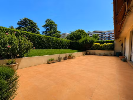appartement de luxe à vendre dans le quartier charlier