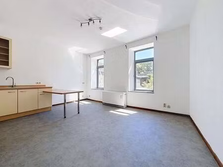 appartement à louer à aywaille € 500 (lqofm) - schmidtimmo | zimmo