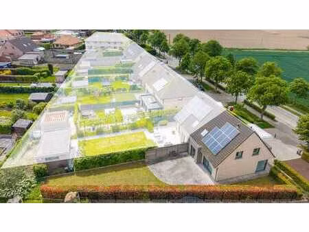 maison économe en énergie à vendre à saint-jean avec trois p