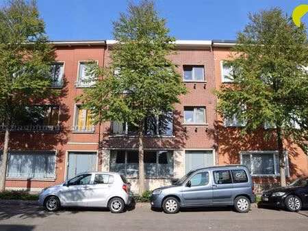 appartement à louer à mortsel € 830 (lqoih) - habicom mortsel | zimmo