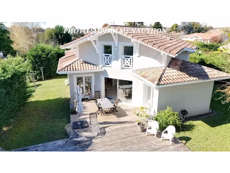 vente maison 5 pièces 117 m² à dax (40100)  399 000 €