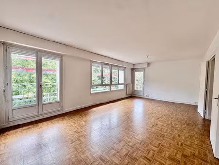 location appartement 4 pièces 80 m² à saint-germain-en-laye (78100)  1 504 €