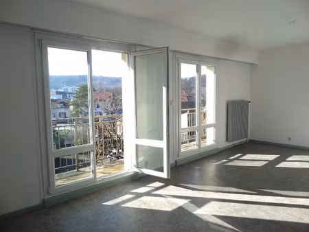 vente appartement 4 pièces 67 m² à valentigney (25700)  36 000 €