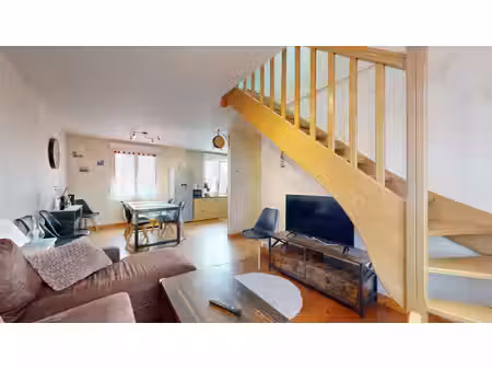 duplex de 61m2 avec 4 chambres carolles bourg