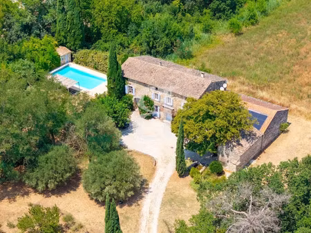 vente maison 9 pièces 270 m² à grignan (26230)  1 277 000 €