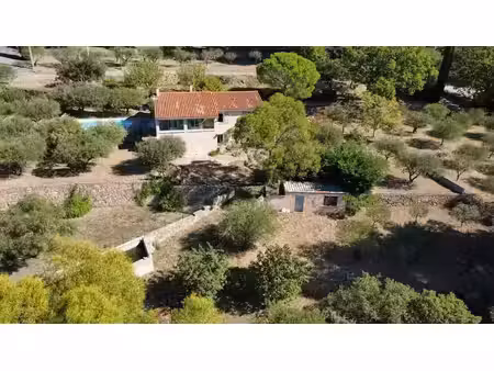 vente maison 6 pièces 153 m² à tourtour (83690)  395 000 €