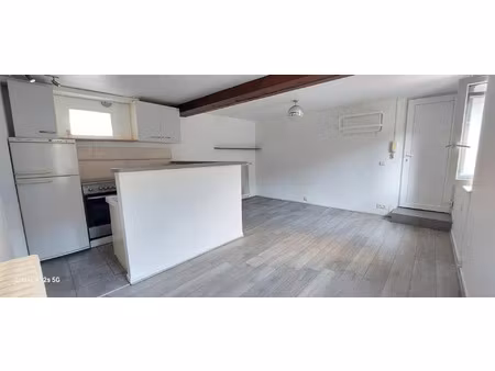 location appartement 2 pièces 38 m² à fleurieu-sur-saône (69250)