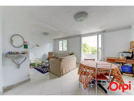 vente appartement 3 pièces 63.37 m² à bron (69500)  160 000 €