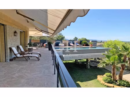 vente propriété 6 pièces 205 m² à montelimar (26200)  840 000 €