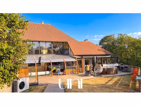 vente maison 8 pièces 257 m² à bonnemaison (14260)  900 000 €
