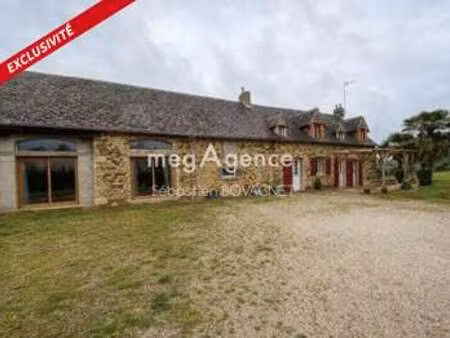 vente longère et corps de ferme à beaumont-sur-sarthe (72170) : à vendre / 250m² beaumont-