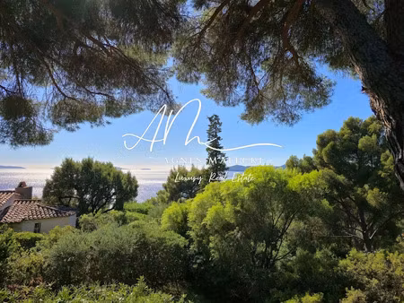 vente villa 7 pièces 119 m² à le lavandou (83980)  1 290 000 €