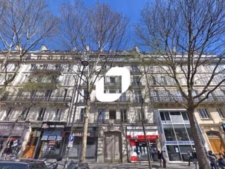 location bureaux 670 m² à 1 345 m²