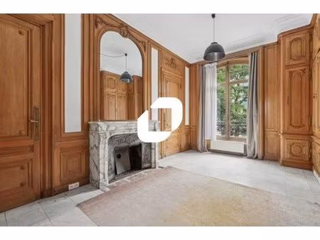location bureaux 107 m²