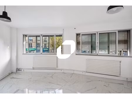 location bureaux 109 m²