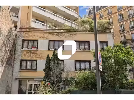 location bureaux 707m²